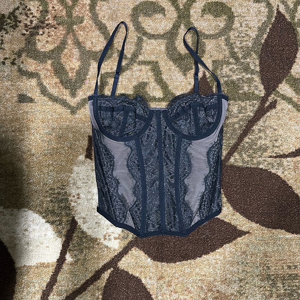 Urban Outfitters Out From Under Black Lace Corset Top Size Small